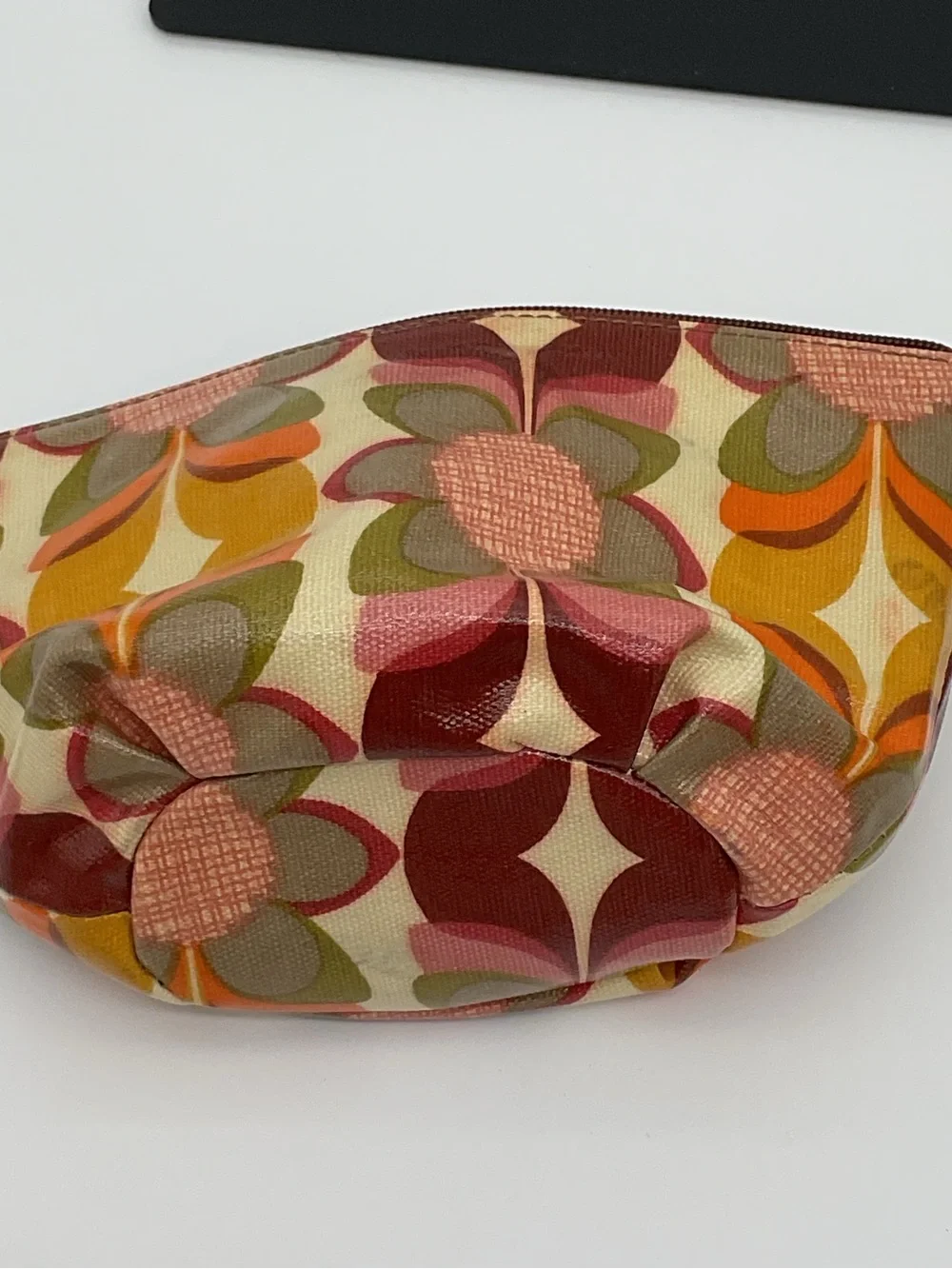 Fossil Key-Per Retro Floral Coated Canvas Cosmetic Pouch